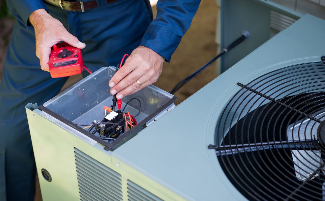 What are the differences between heat pumps and air conditioners